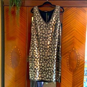 St John Blk sequined cocktail dress, size 14